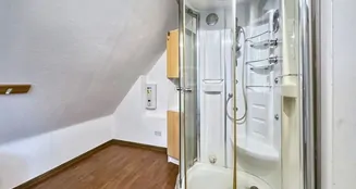 von_poll_real_estate_property_25018003_image_25