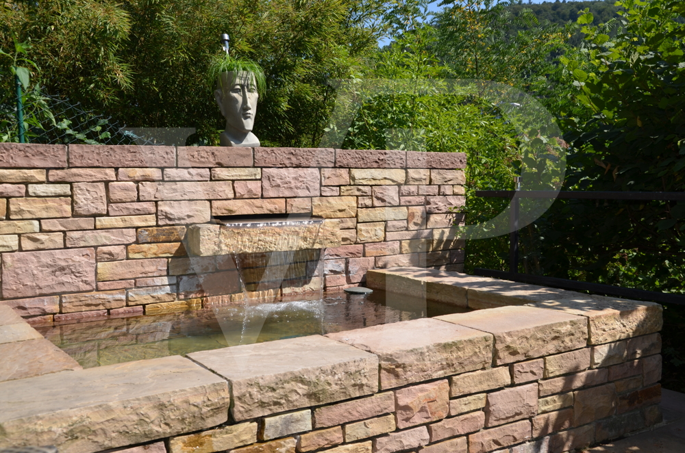 Brunnen