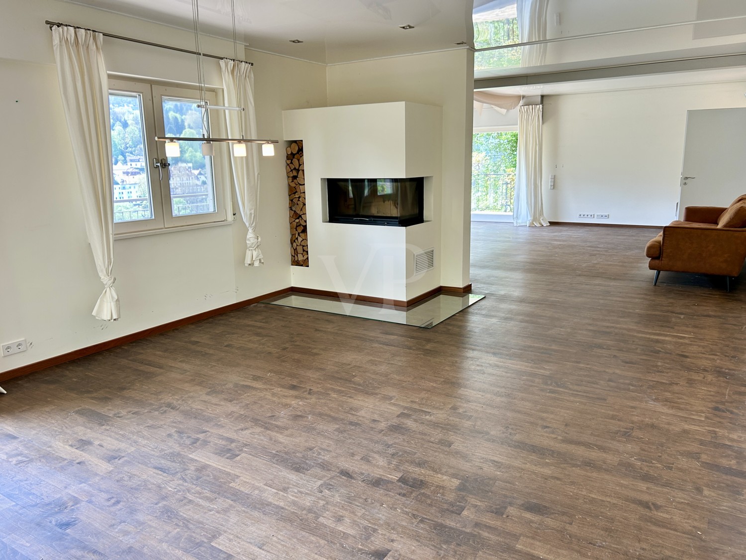 Traumhafte Villa mit frontalem Neckarblick und Personenaufzug