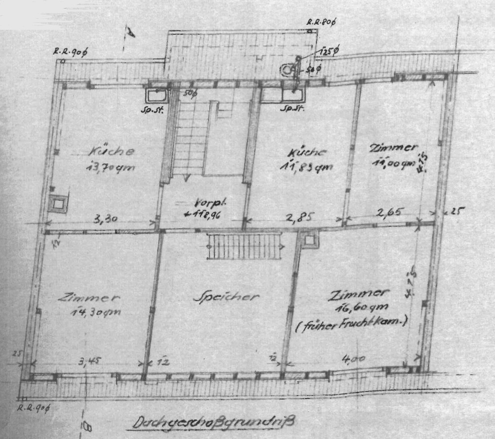 WG 3, frei  und WG 4, vermietet Vorderhaus Dachgeschoss