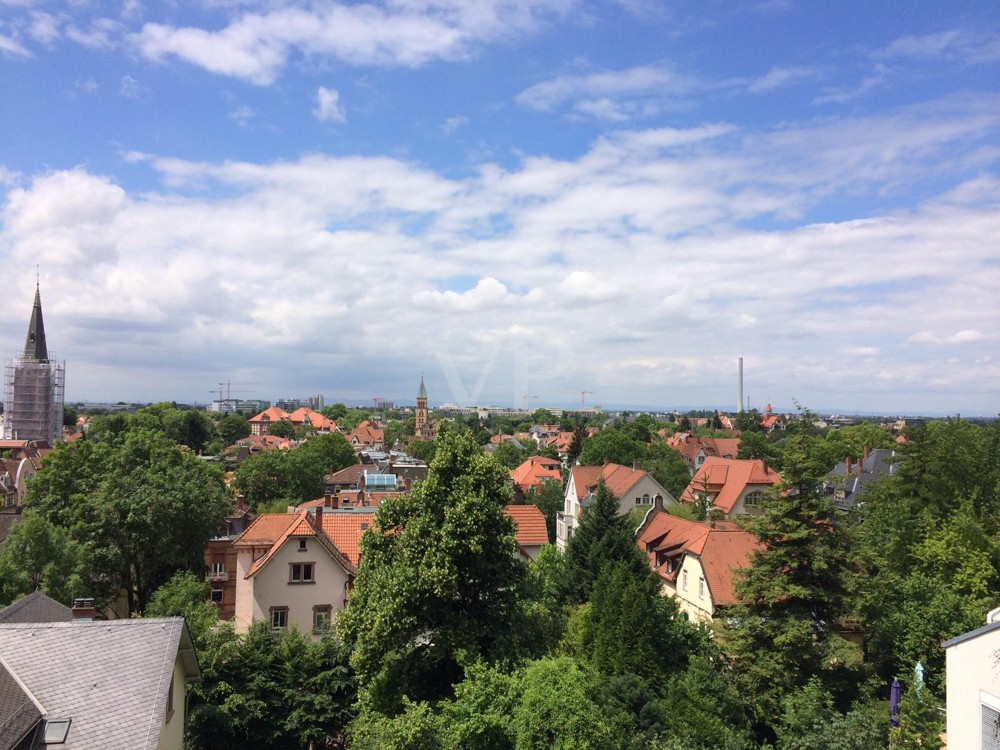 Exklusive Wohnetage mit Rheinebene-Blick – Zentral und fußläufig zum Marktplatz in Neuenheim