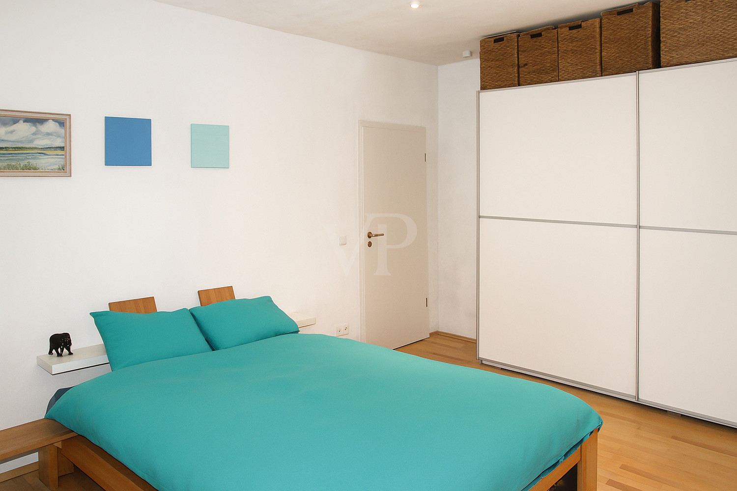 Zentrale, sanierte Beletage-Wohnung in historischem Altbau
