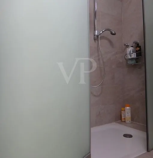 Oase in der Innenstadt: Zentrale, sanierte Beletage-Wohnung in historischem Hinterhaus