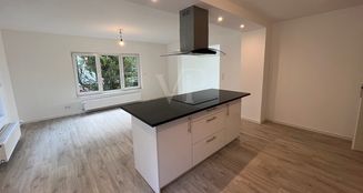 von_poll_real_estate_property_25018012_image_5