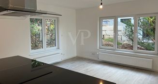 von_poll_real_estate_property_25018012_image_7