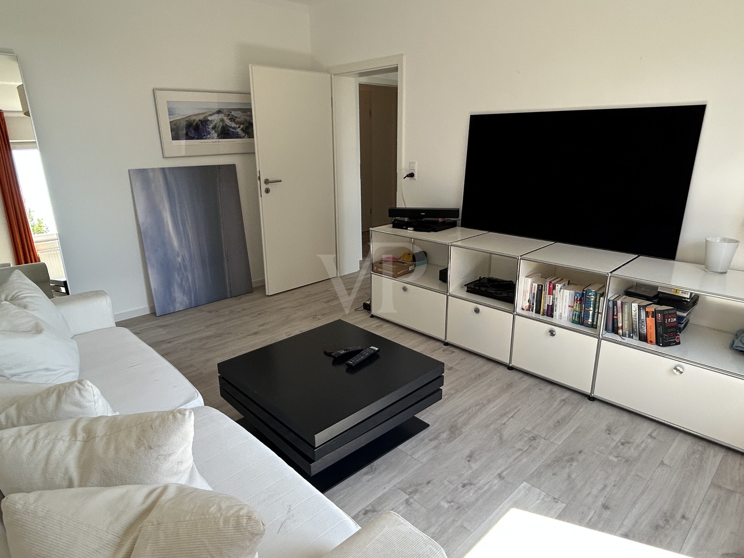 Schöne renovierte Erdgeschosswohnung in prächtiger Lage mit Gartennutzung