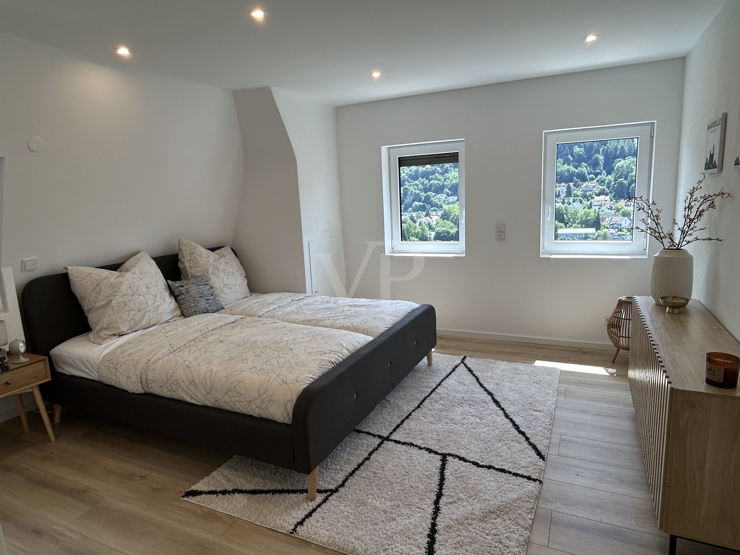 Vollmöblierte Maisonette mit Neckarblick – Erstbezug nach Sanierung