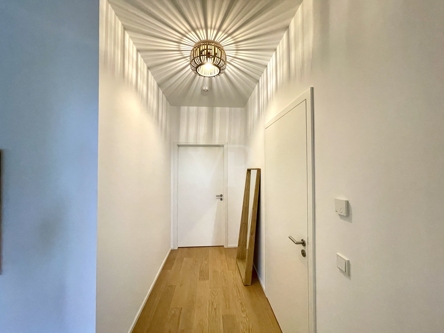 Luxuriöse Neubauwohnung mit exklusiver Ausstattung und privatem Garten in begehrter Lage
