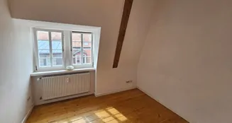 von_poll_real_estate_property_25018023_image_7