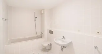 von_poll_real_estate_property_25010023_image_7