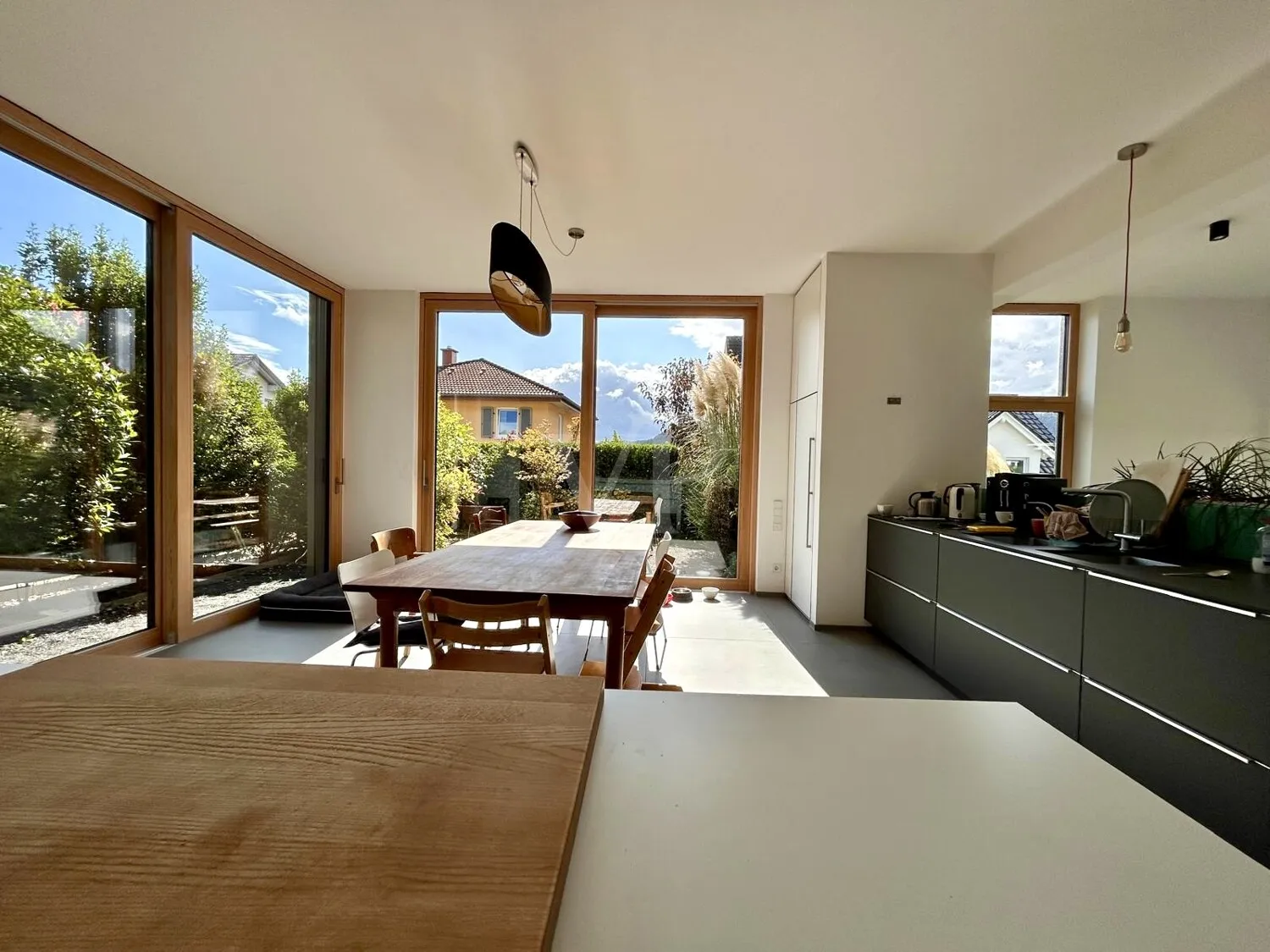 Exklusives Architektenhaus mit Design-Highlights und offenem Wohnkonzept