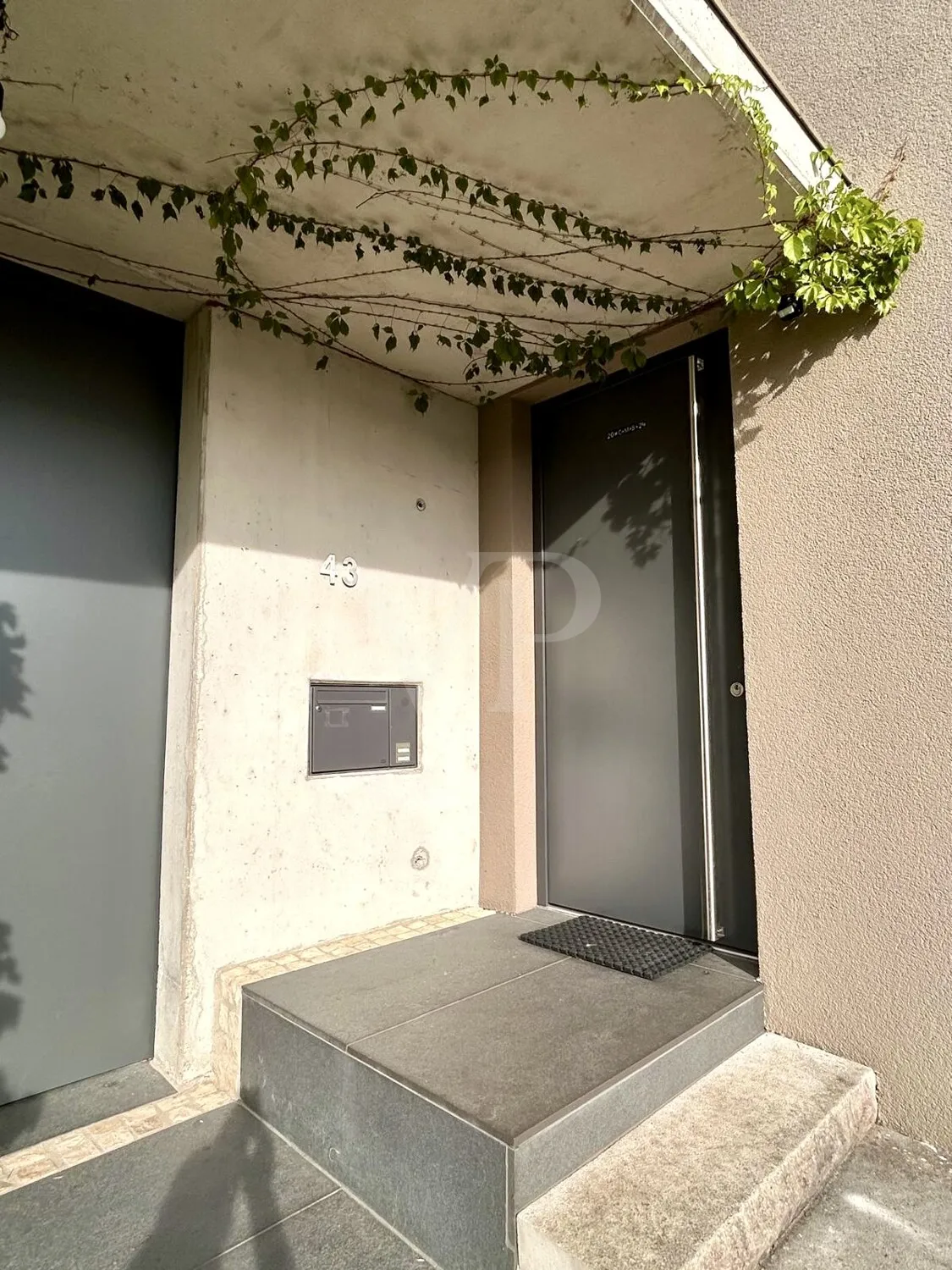 Exklusives Architektenhaus mit Design-Highlights und offenem Wohnkonzept