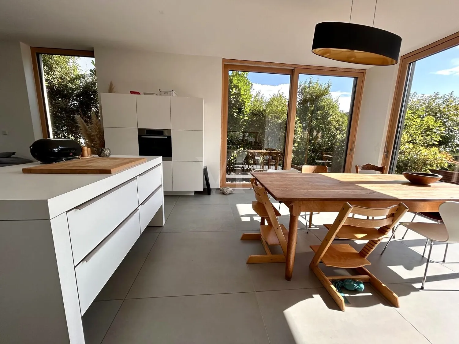 Exklusives Architektenhaus mit Design-Highlights und offenem Wohnkonzept