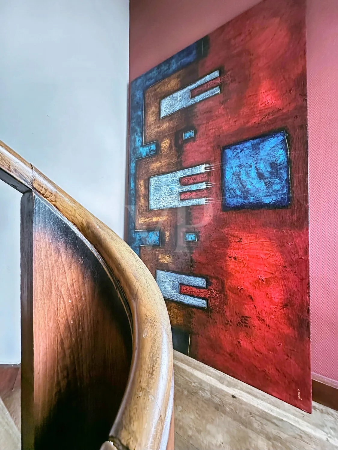 Raised ground floor apartment with garden – with a little love it shines as a gem.