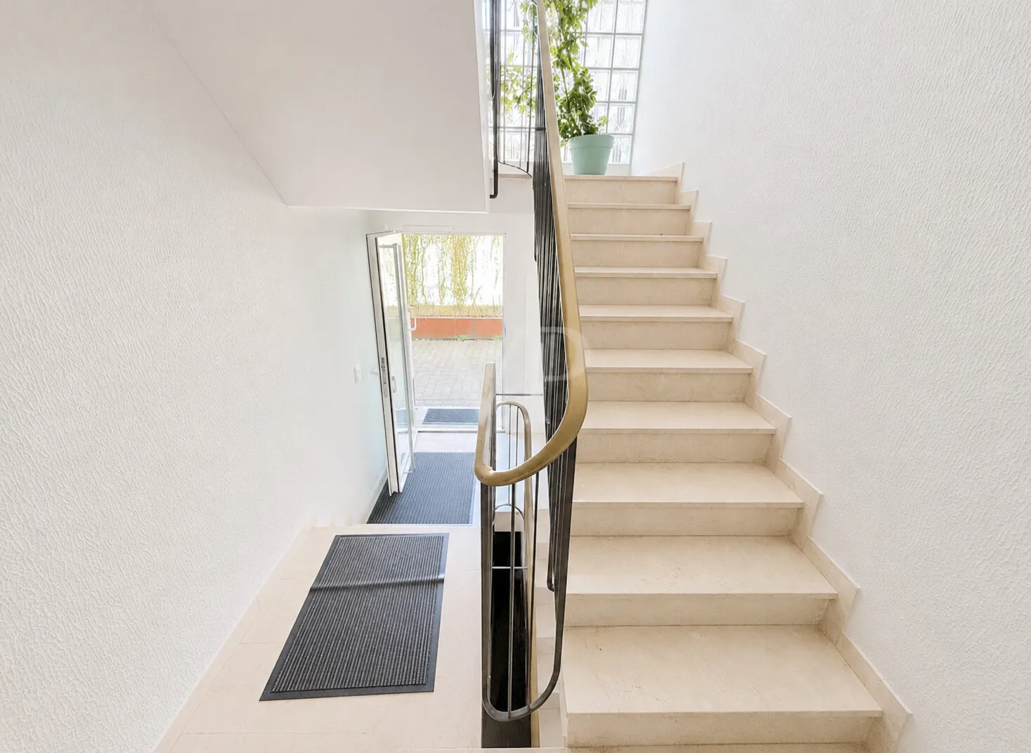 Historisches, WEG-geteiltes Wohnhaus mit 4-Einheiten - ideal geeignet für Mehrgenerationenwohnen