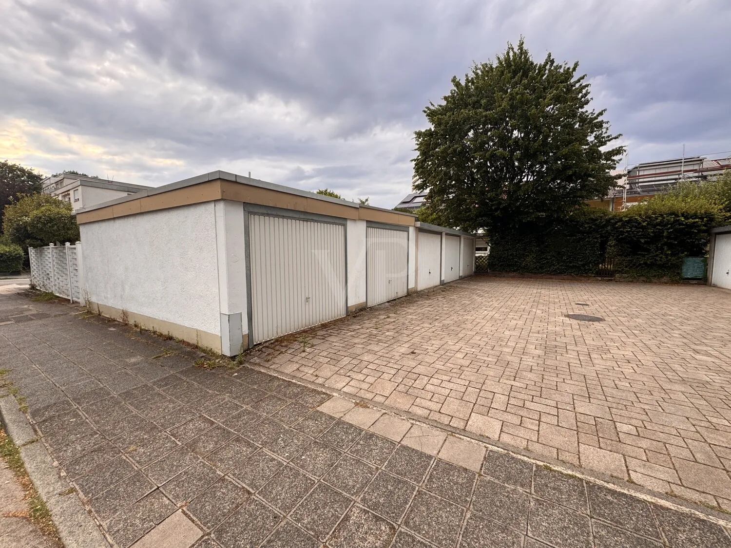 Bungalow im begehrten Stadtteil Handschuhsheim mit Garage und großem Entwicklungspotential