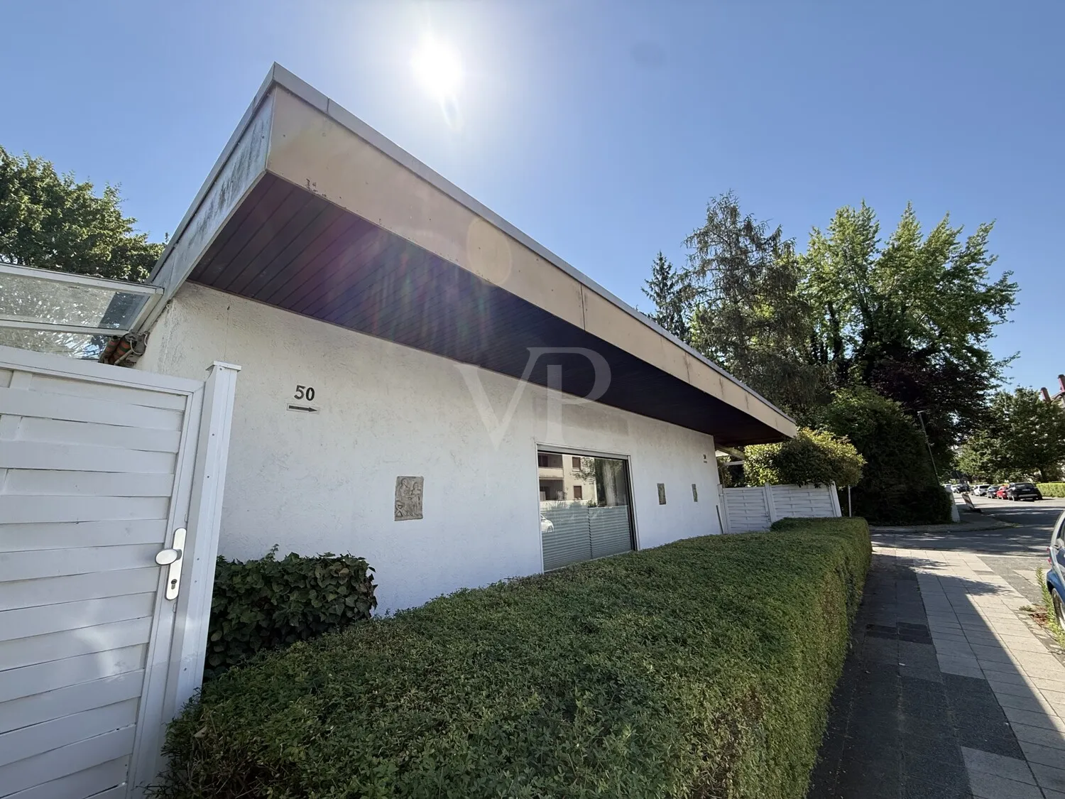 Bungalow im begehrten Stadtteil Handschuhsheim mit Garage und großem Entwicklungspotential