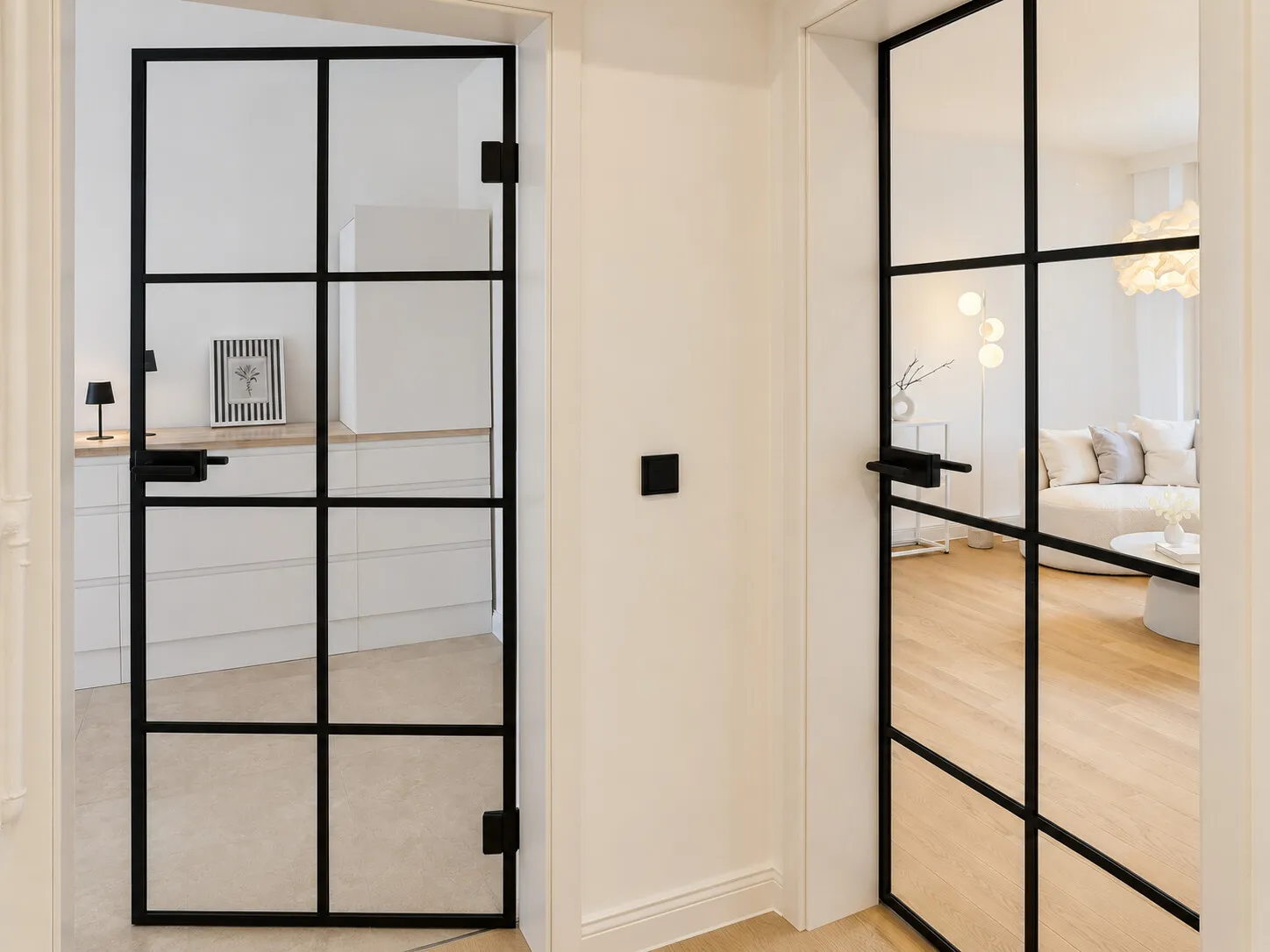 Erstbezug nach Sanierung – stilvolle 3-Zimmer-Wohnung mit Balkon in begehrter Lage von Neuostheim