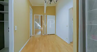 von_poll_real_estate_property_25176027_image_3