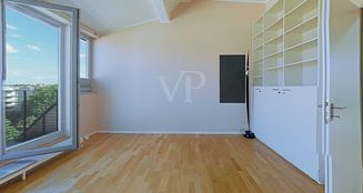 von_poll_real_estate_property_25176027_image_12