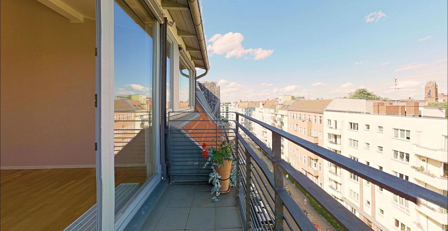 Balkon Titel