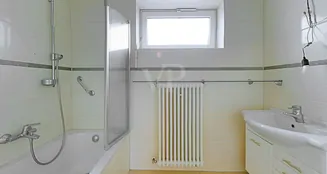 von_poll_real_estate_property_25176035_image_14