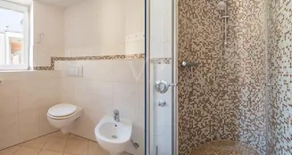 von_poll_real_estate_property_24176111057_image_12