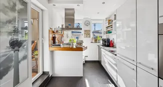 von_poll_real_estate_property_24176111057_image_3