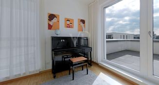 von_poll_real_estate_property_25176028_image_7
