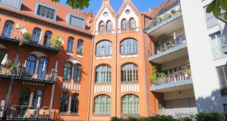 von_poll_real_estate_property_25176008-2025-04_image_3