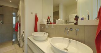 von_poll_real_estate_property_25176017_image_17