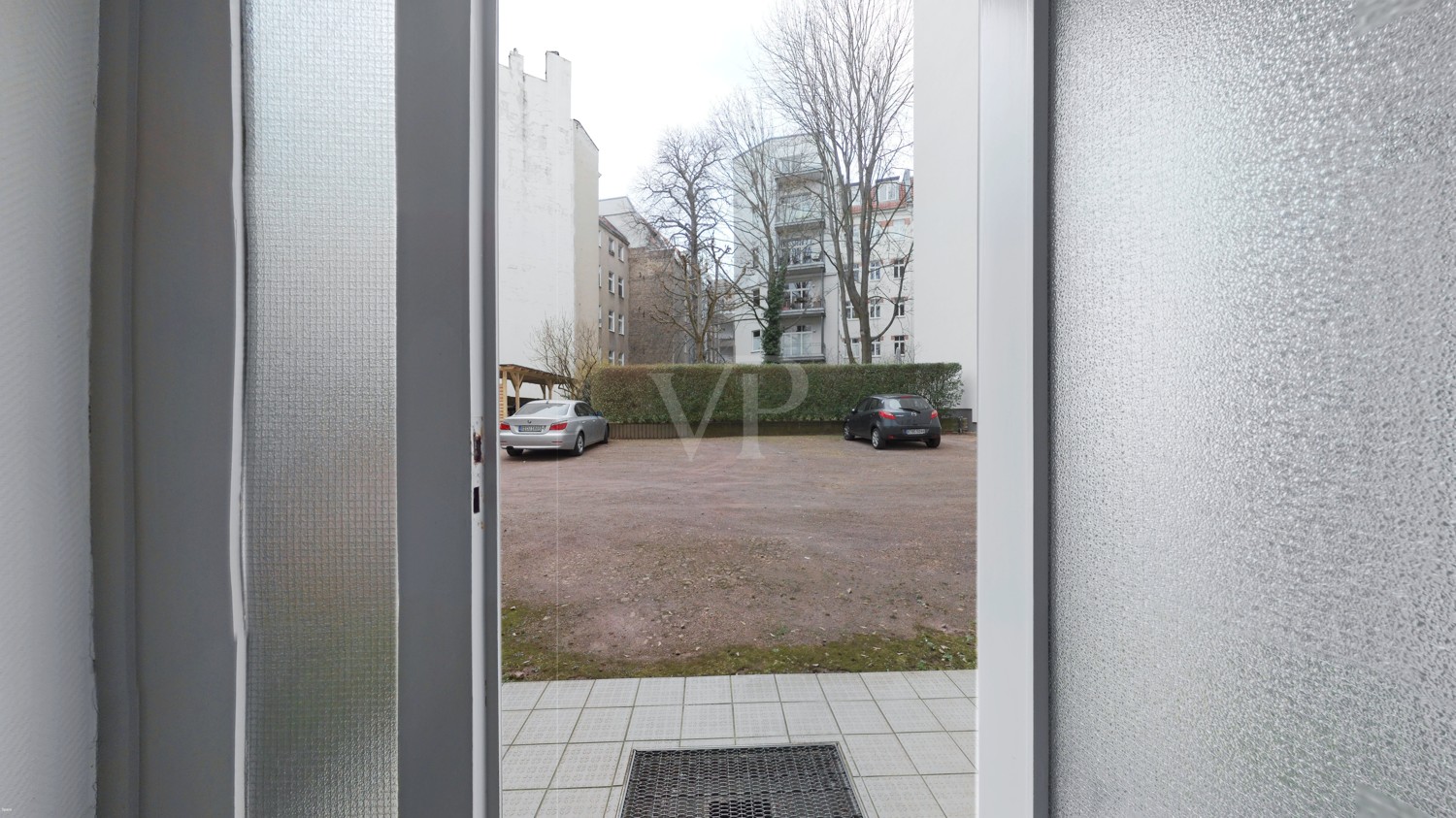Ausgang_zum_Parkplatz__1