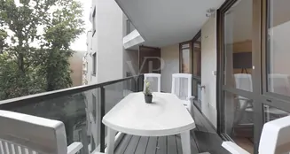 von_poll_real_estate_property_25176031-M_image_7