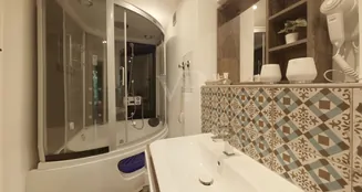 von_poll_real_estate_property_25176031-M_image_18