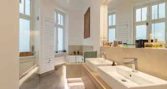 von_poll_real_estate_property_25176030_image_13