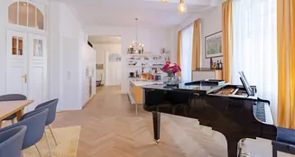 von_poll_real_estate_property_25176030_image_8