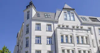 von_poll_real_estate_property_25176030_image_0