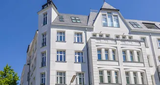 von_poll_real_estate_property_25176030_image_1