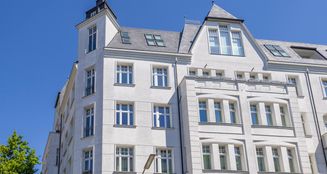 von_poll_real_estate_property_25176030_image_1