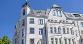 von_poll_real_estate_property_25176030_image_1