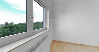 von_poll_real_estate_property_25176037_image_11