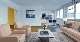 von_poll_real_estate_property_25176033M_image_0