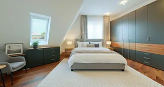 von_poll_real_estate_property_25176019-01_image_12