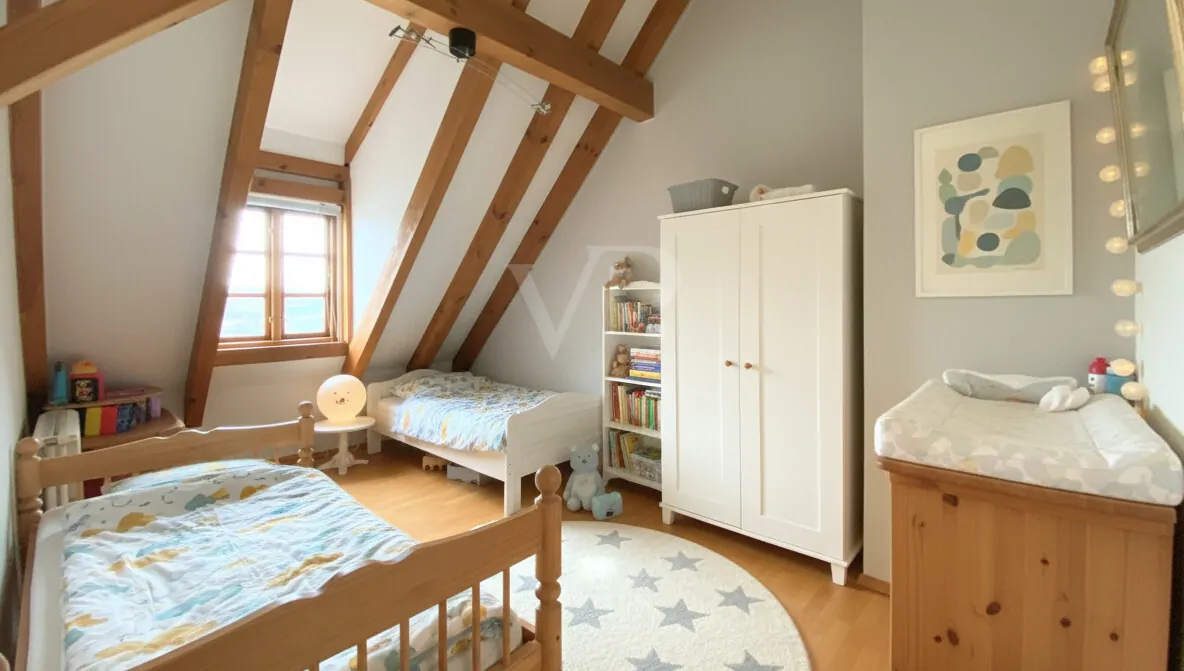 Schlafzimmer/Kinderzimmer im DG