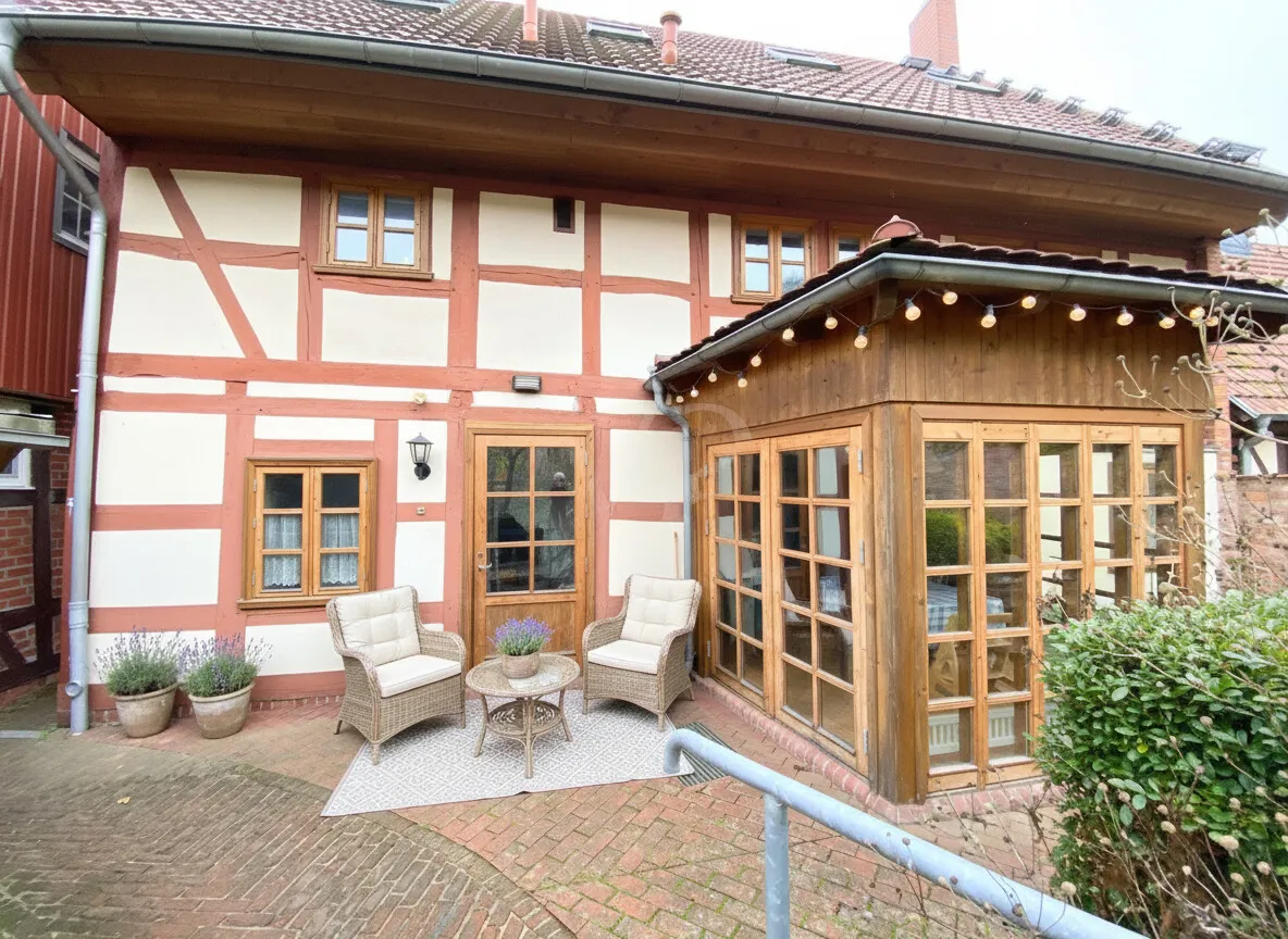 Blick auf den Wintergarten der Wohnung im EG