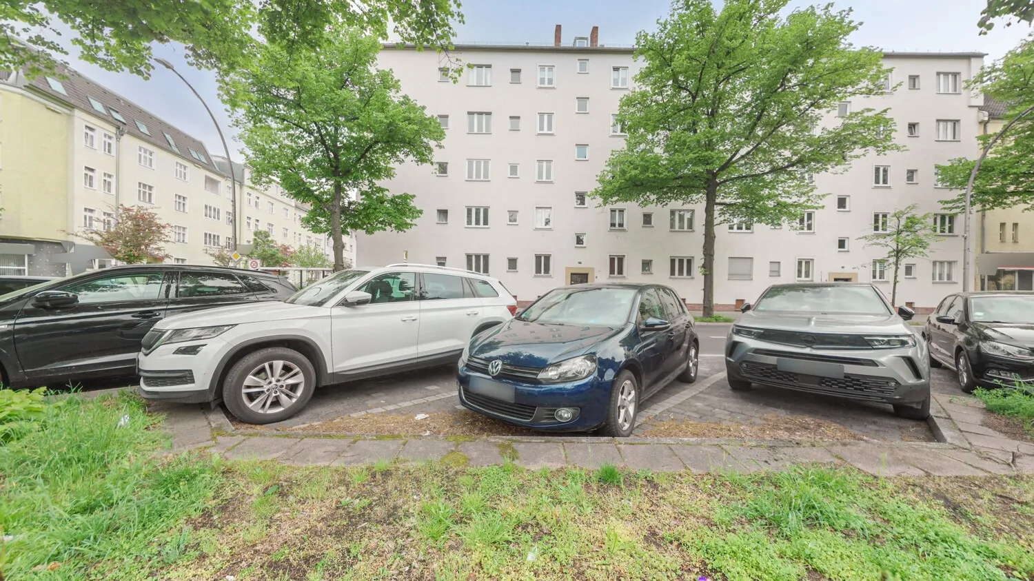 Strassenfront
