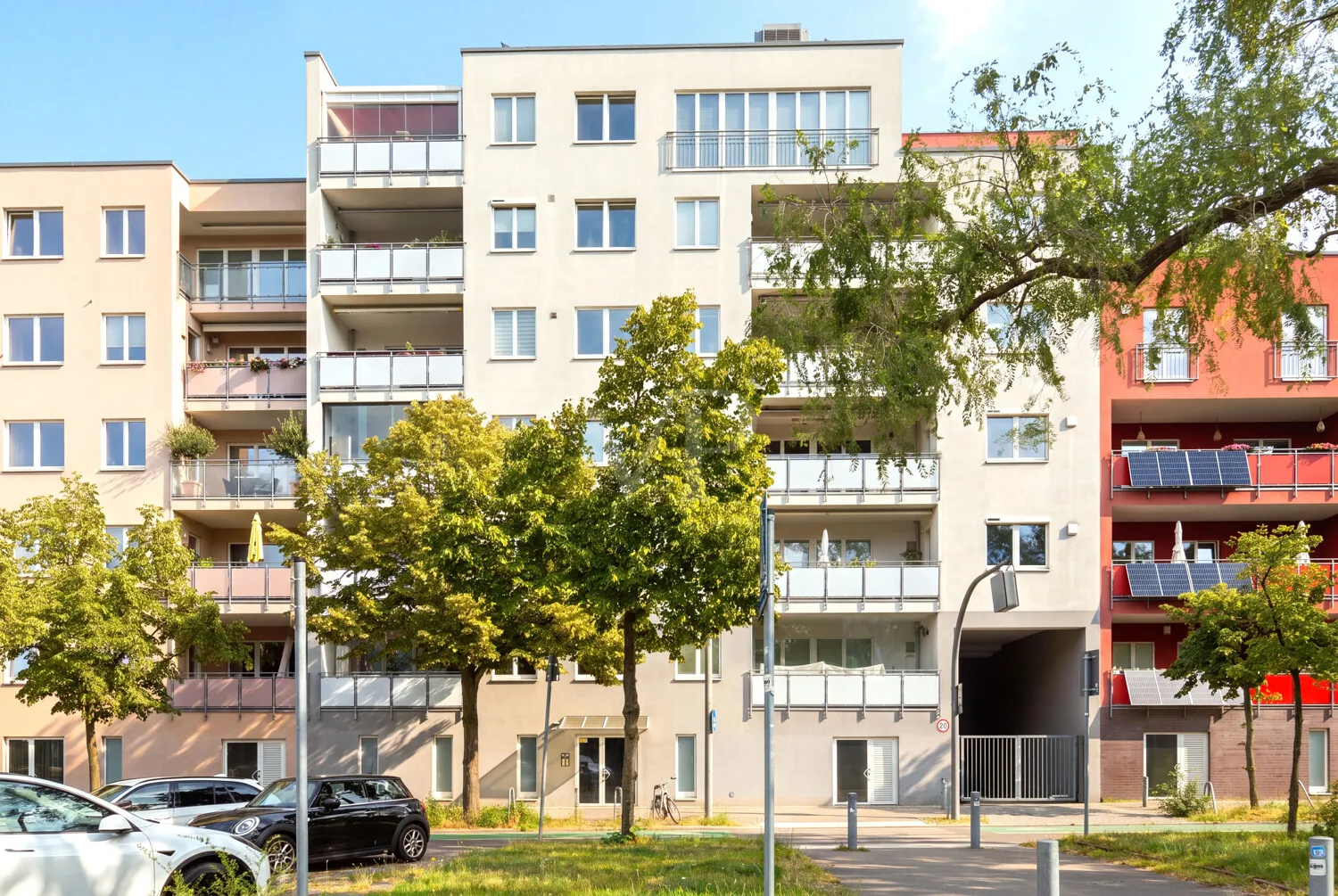 Straßenansicht