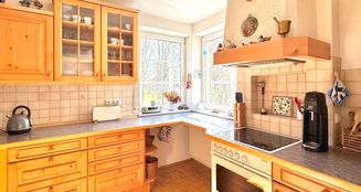 von_poll_real_estate_property_25102009_image_7