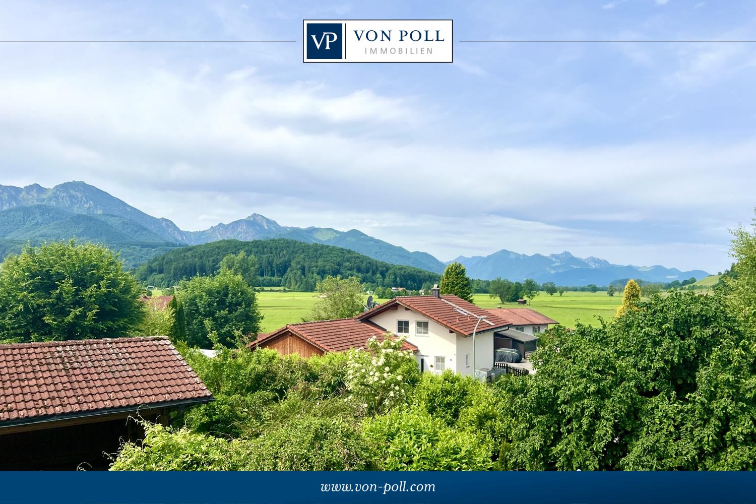 Moderne & umfangreich sanierte Doppelhaushälfte in sonniger Lage mit Alpenpanorama