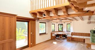 von_poll_real_estate_property_25102014_image_6